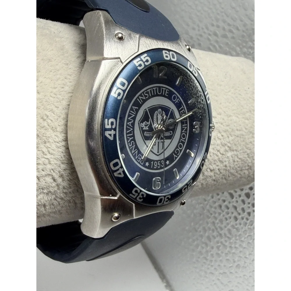 Europa Pennsylvania Institute Of Technology Mens Watch New‎ Battery 40MM 8